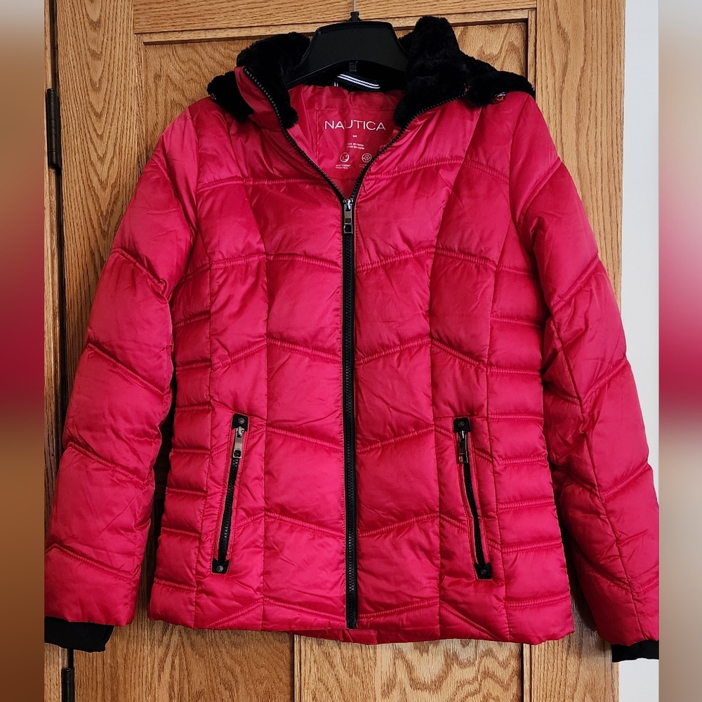 Like new Nautica red puffer jacket.